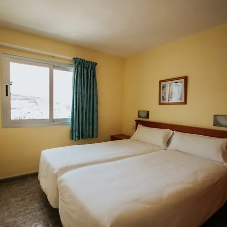Servatur Montebello 호텔 5*